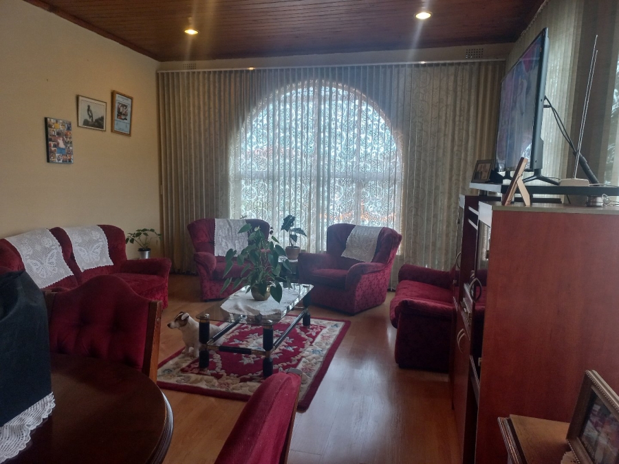 3 Bedroom Property for Sale in Charlesville Western Cape